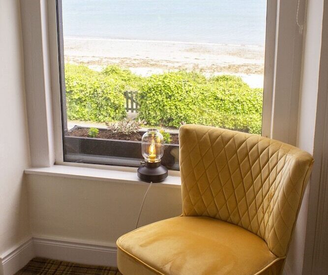 住宿加早餐 Manse On The Beach