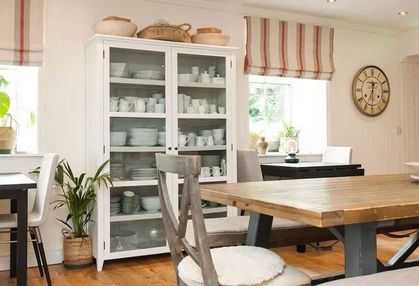 ベッドアンドブレックファースト Manse On The Beach