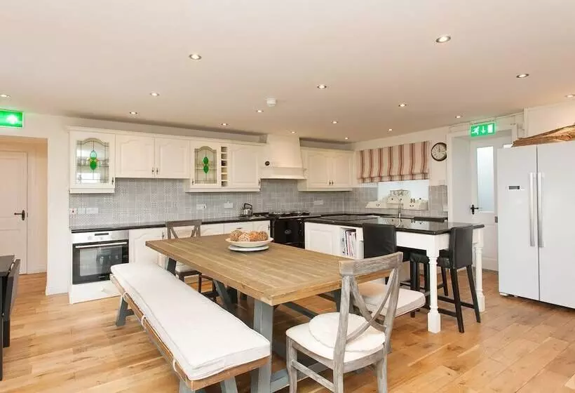 ベッドアンドブレックファースト Manse On The Beach