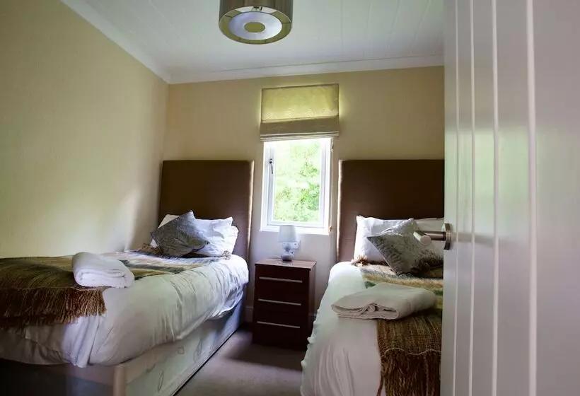 Hotelli Lovely 3 Bed Cottage In Ely