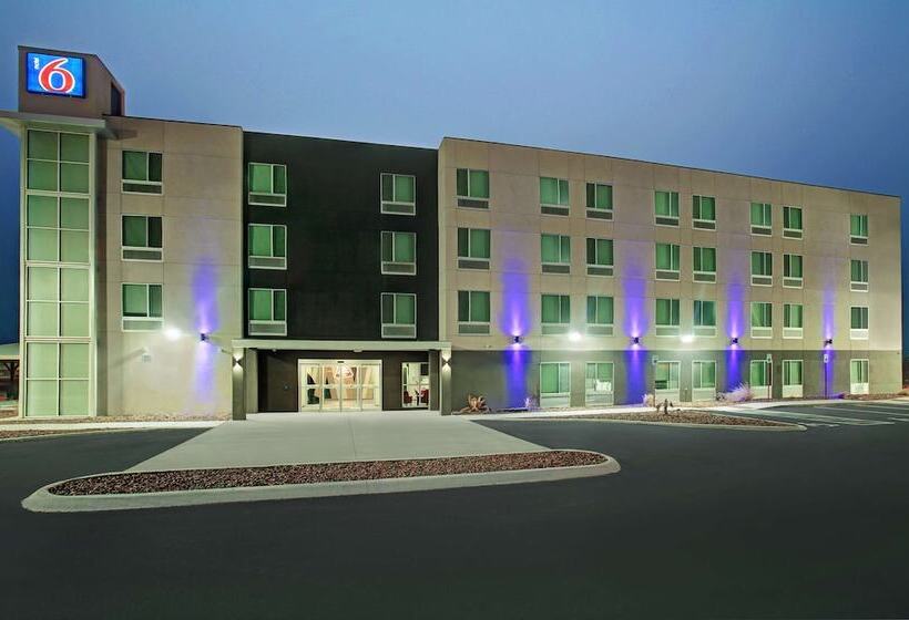 Motel 6 Monahans, Tx