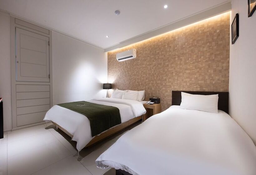 Motel Cheongju Yellow