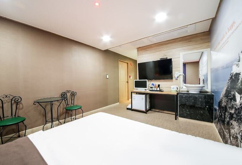 汽车旅馆  Jinju Funny