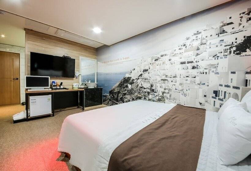 汽车旅馆  Jinju Funny