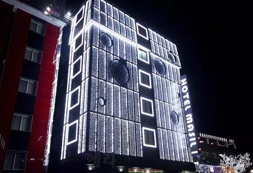 Motelli Gimhae Samgye Masil