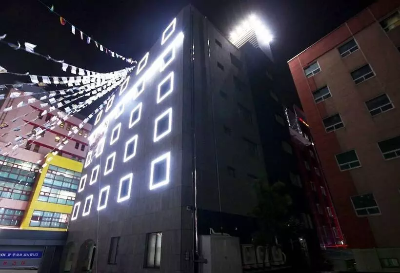 Motelli Gimhae Samgye Masil