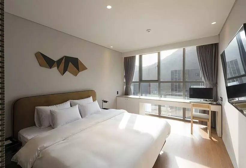 モーテル Hound Hotel Changwon Jinhae