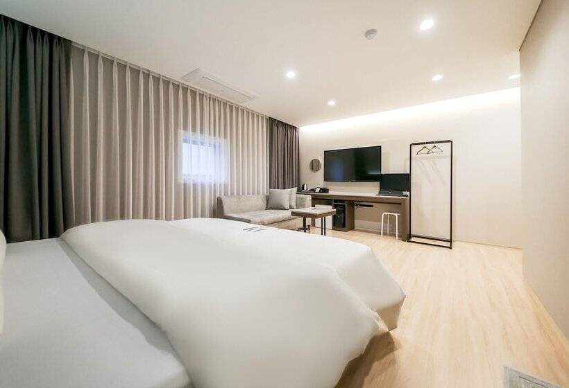 汽车旅馆 Hwagok Theme