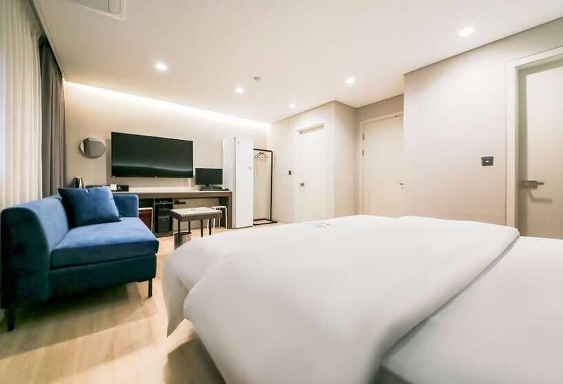 汽车旅馆 Hwagok Theme