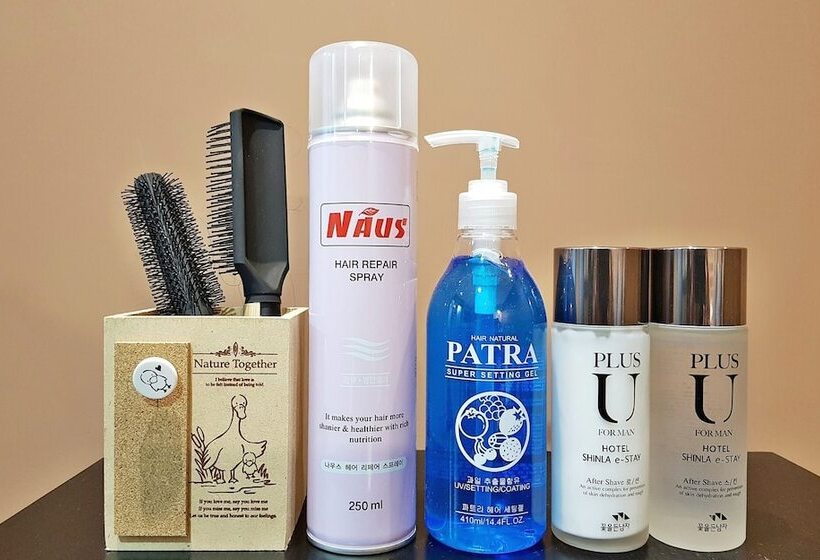 فندق على الطريق Yeosu Shilla E Stay