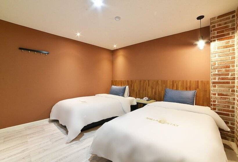 فندق على الطريق Yeosu Shilla E Stay