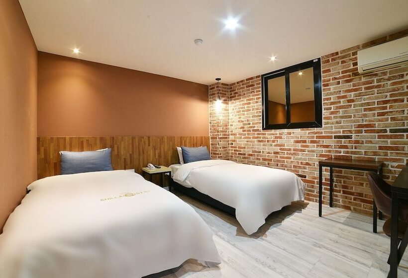 فندق على الطريق Yeosu Shilla E Stay