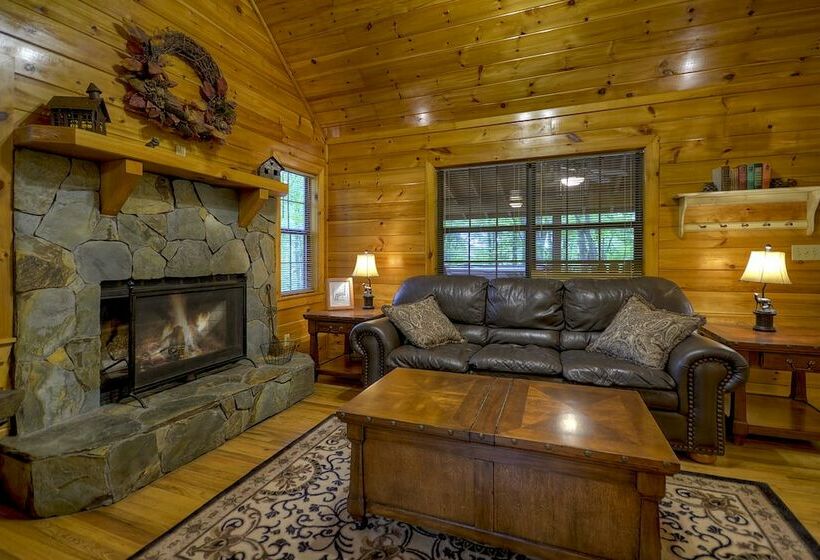 Mountain Haven Relaxing Cabin Near Blue Ridge