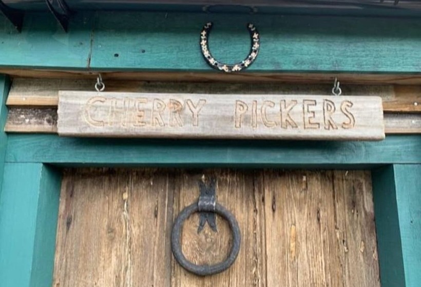 Truly Kentish Holiday Lets