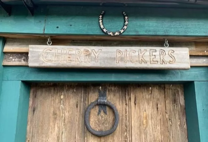 Truly Kentish Holiday Lets