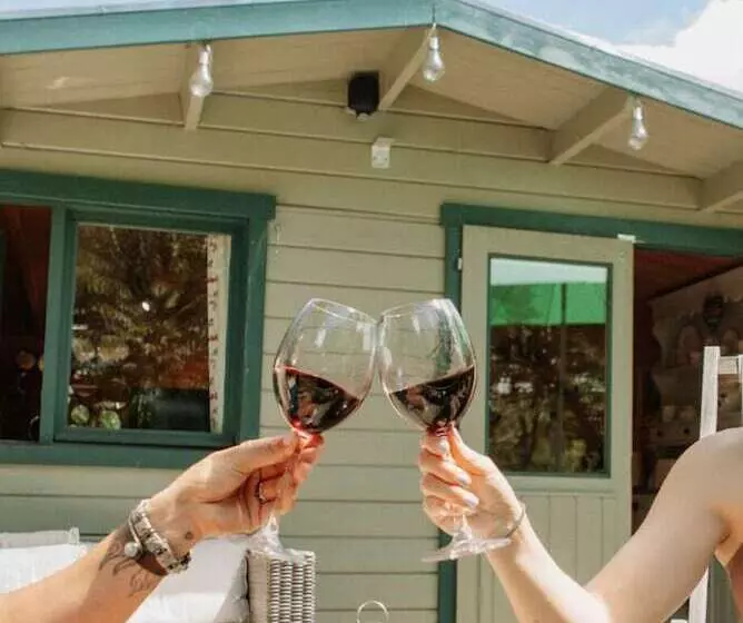 Truly Kentish Holiday Lets