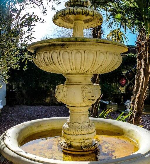 مبيت وإفطار Chez Fabrice