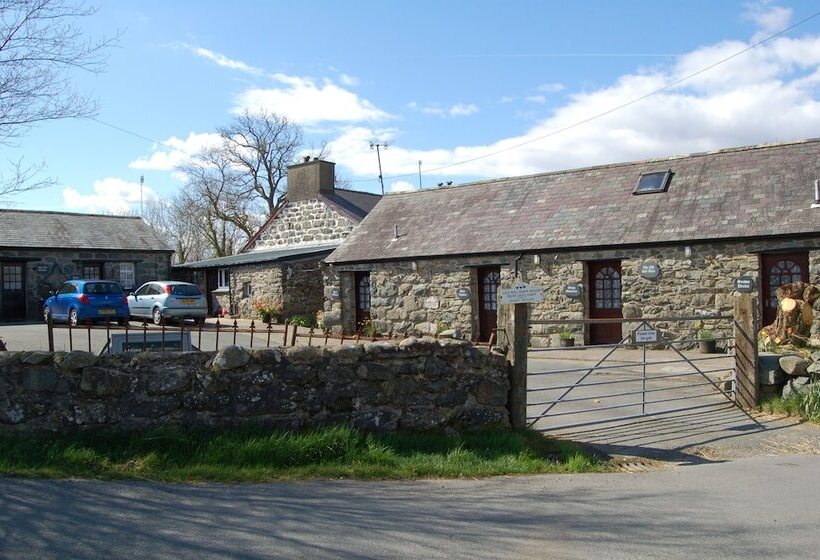 مبيت وإفطار Old Mill Farmhouse