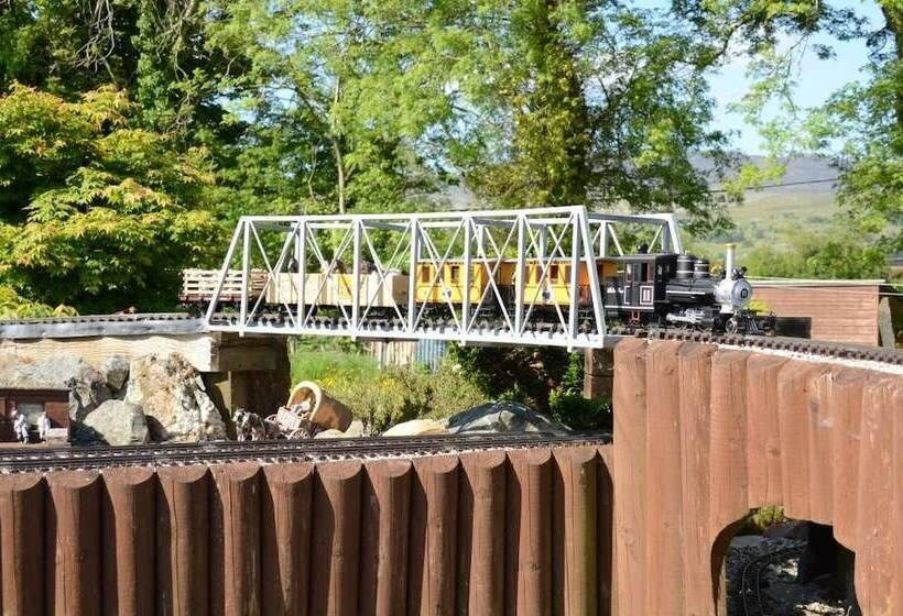 مبيت وإفطار Old Mill Farmhouse