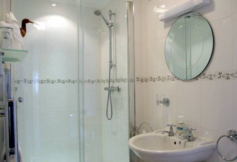 مبيت وإفطار Old Mill Farmhouse