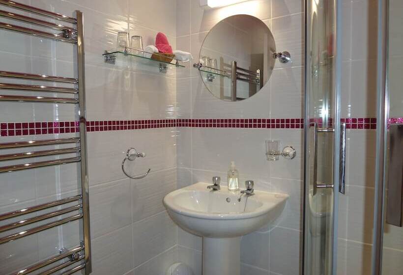 مبيت وإفطار Old Mill Farmhouse