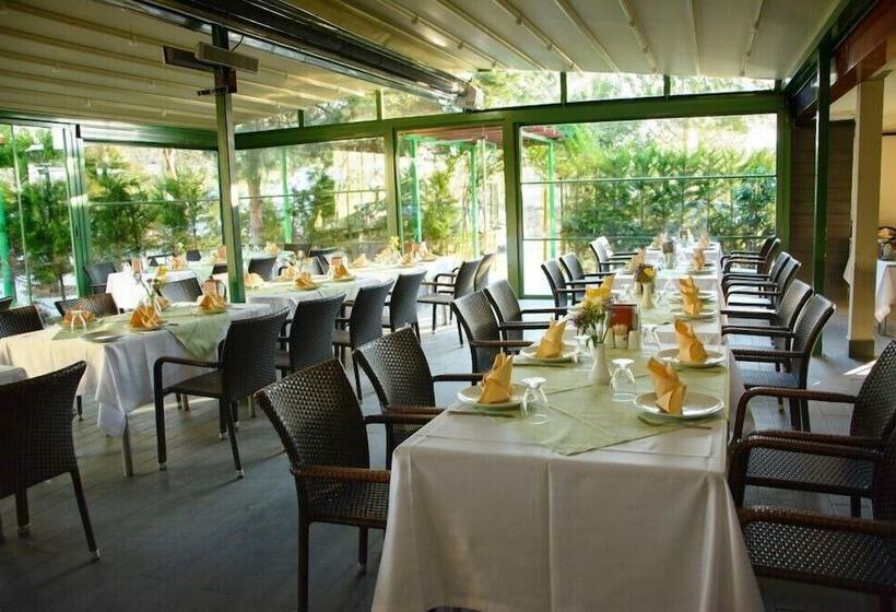 בית מלון כפרי Kosdere