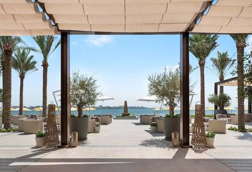 Hotelli Vida Beach Resort Umm Al Quwain