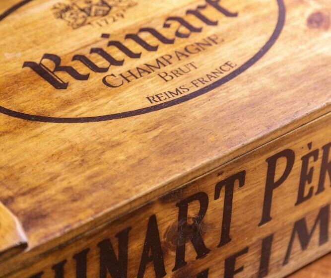 Maggie Puddle Cottage