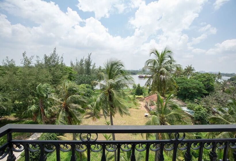 Melow Riverview Apartment