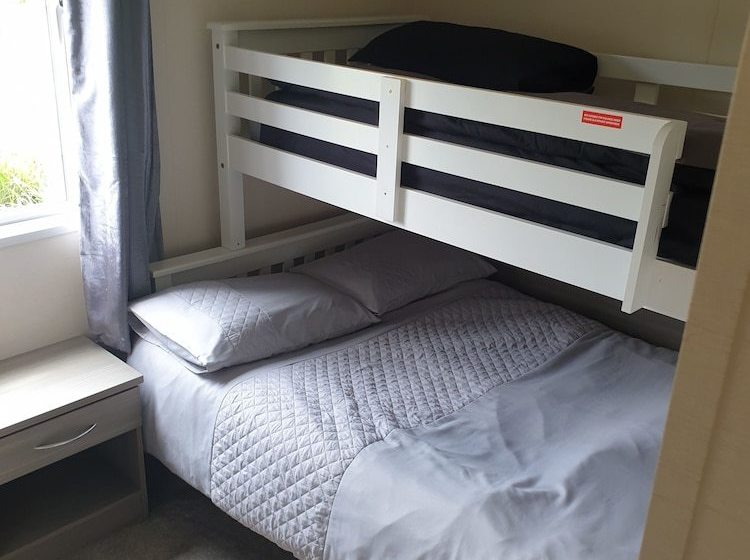 Outstanding 3 Bedroom2018model Caravan Northampton