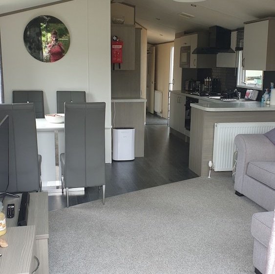 Outstanding 3 Bedroom2018model Caravan Northampton