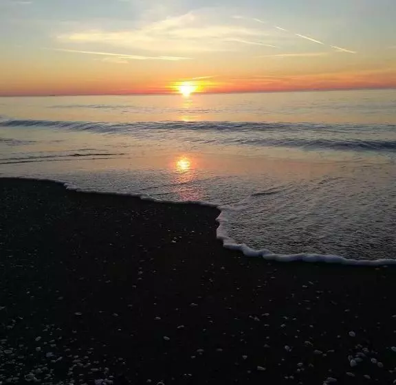 پانسیون Apollo Plus Cottages