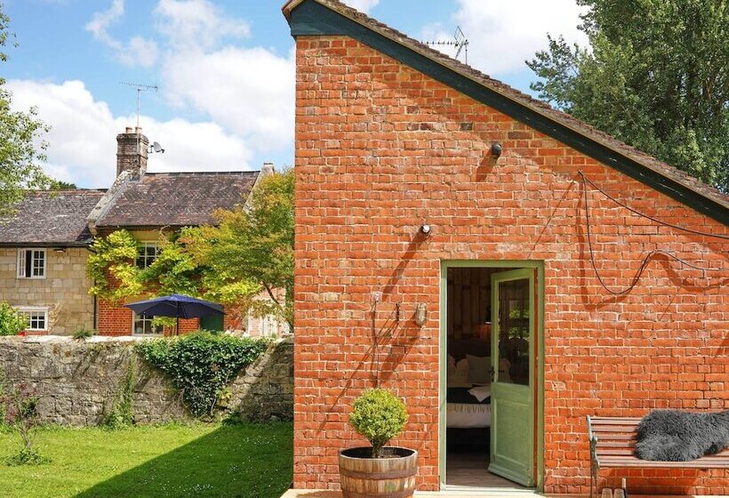 פנסיון Riverbarn Fonthill Bishop Bed & Breakfast