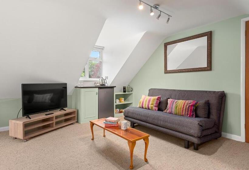 פנסיון Chambers Place