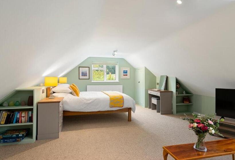 פנסיון Chambers Place