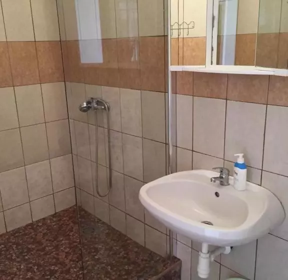 پانسیون Pálma Apartmanház Siófok