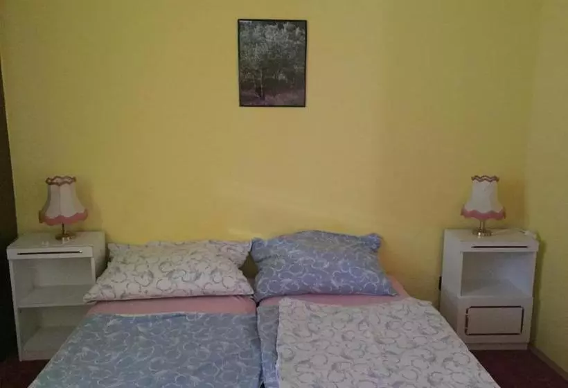 پانسیون Pálma Apartmanház Siófok