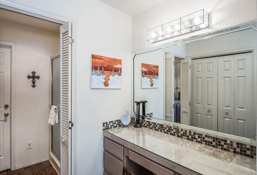 Sierra Lake Vista 5 Bedrooms