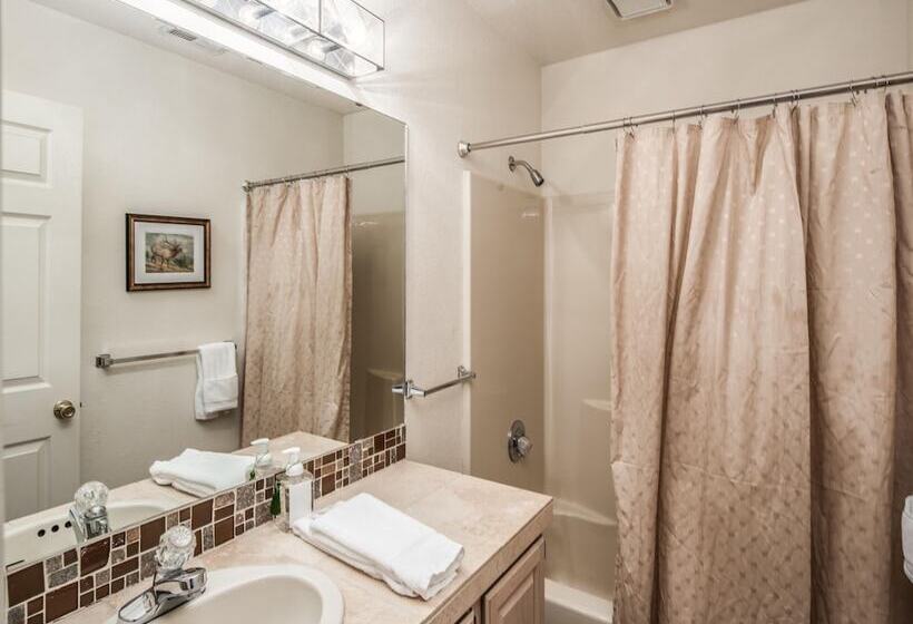 Sierra Lake Vista 5 Bedrooms