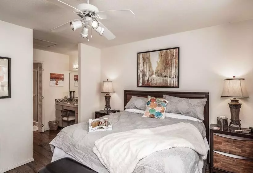 Sierra Lake Vista 5 Bedrooms