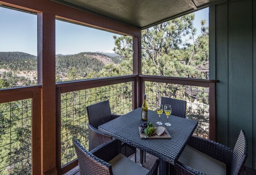 Sierra Lake Vista 5 Bedrooms