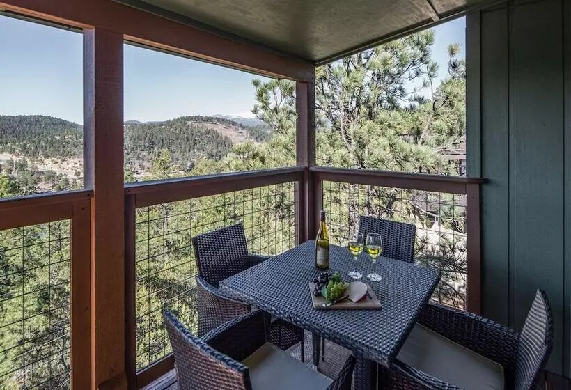 Sierra Lake Vista 5 Bedrooms