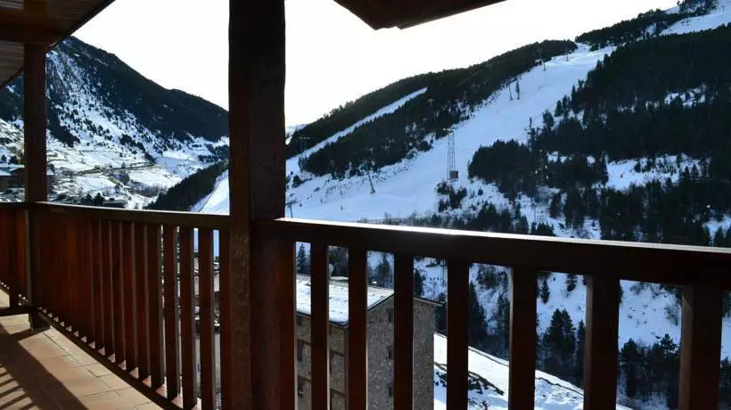 Aparthotel Hort de Popaire