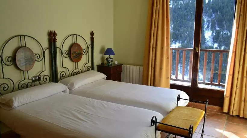 Aparthotel Hort de Popaire