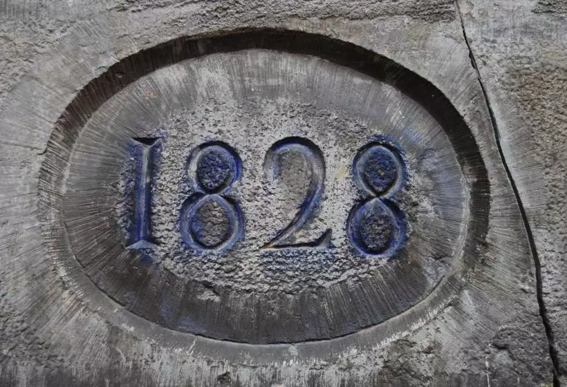 簡易ホテル Pension Casa Vicenta