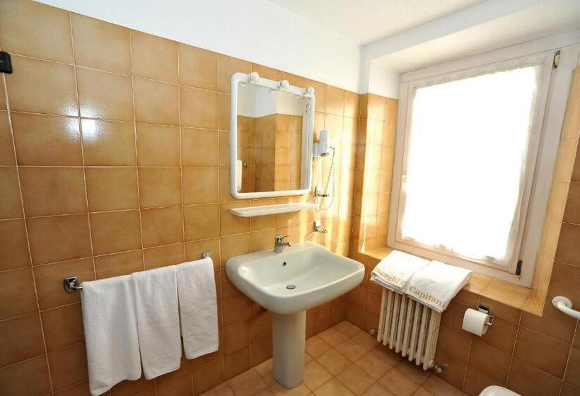 בית מלון כפרי Capitani