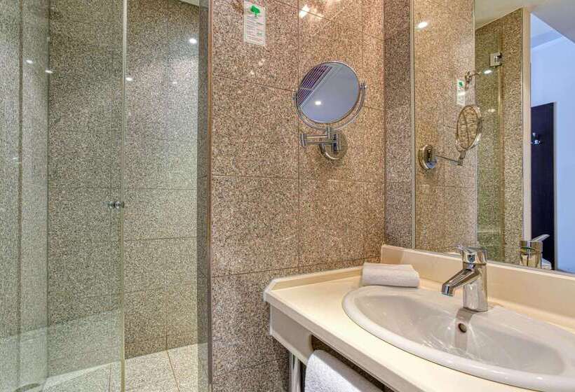 Hotel Titanic Comfort Kurfürstendamm