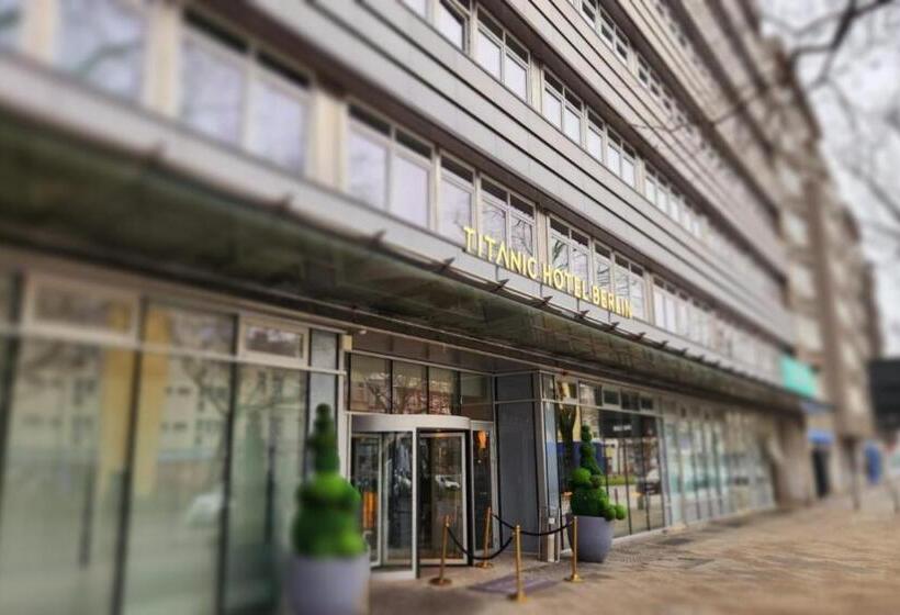 Hotel Titanic Comfort Kurfürstendamm