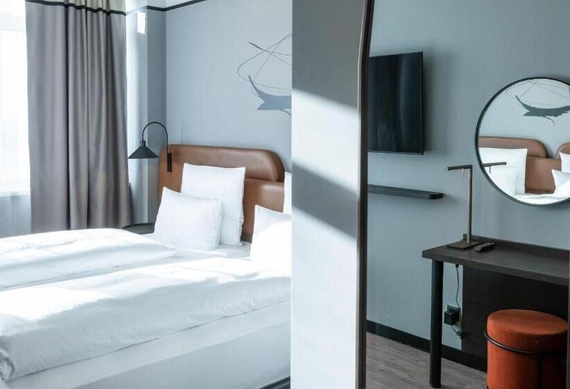 Hotel Titanic Comfort Kurfürstendamm