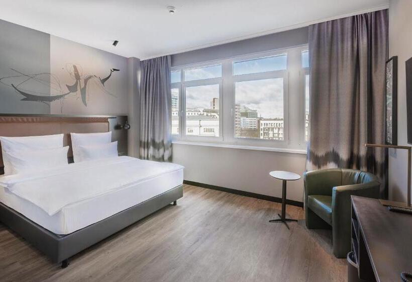 Hotel Titanic Comfort Kurfürstendamm